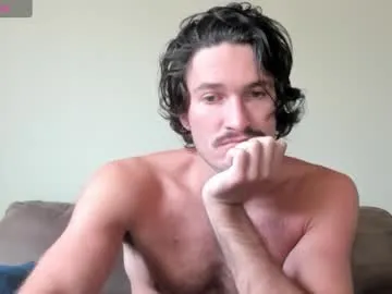 mae_nathan – webcam model profile photo Image 6