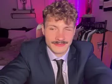 mae_nathan – webcam model profile photo Image 3