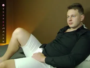 daani_hott – webcam model profile photo Image 19