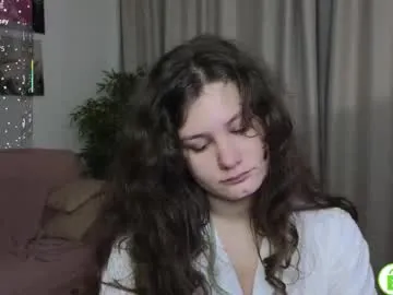 iamsomeone1234 – webcam model profile photo Image 14