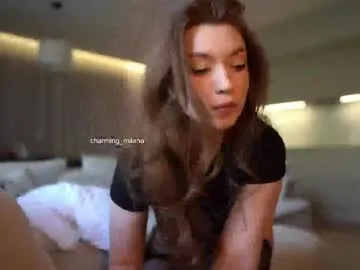 EmiliaWalker – webcam model profile photo Image 4