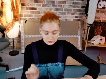 EmilyHart – webcam model profile photo Image 6