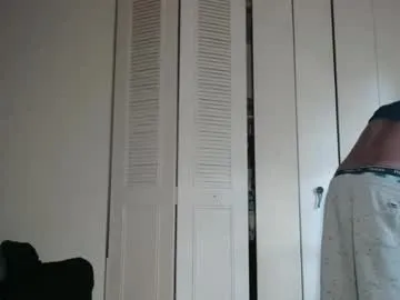 NolanMia – webcam model profile photo Image 15