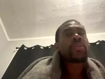 iamsomeone1234 – webcam model profile photo Image 11