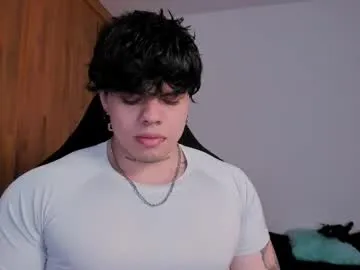 EmiliaWalker – webcam model profile photo Image 3