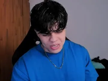 EmiliaWalker – webcam model profile photo Image 4