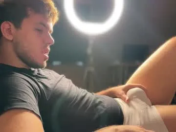 CassyTorres – webcam model profile photo Image 17