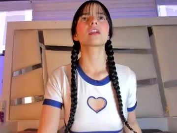 iamsomeone1234 – webcam model profile photo Image 5