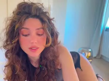 beaute_fatale – webcam model profile photo Image 3