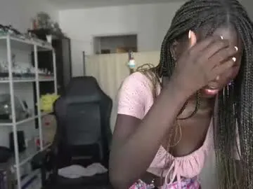 starry_eve – webcam model profile photo Image 12