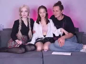 yournewkink12 – webcam model profile photo Image 12