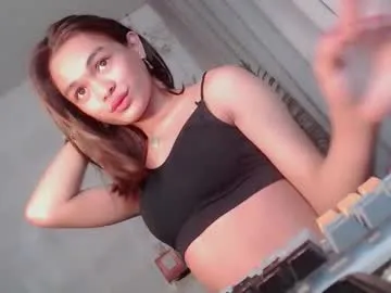 iamsomeone1234 – webcam model profile photo Image 8