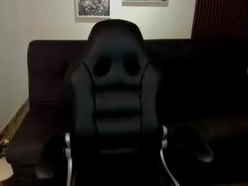 LeiaKesh – webcam model profile photo Image 17