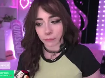 EmiliaWalker – webcam model profile photo Image 8