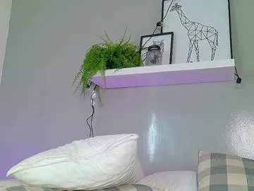 indiandesiguys2023 – webcam model profile photo Image 3