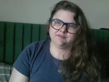 crystalizzzee – webcam model profile photo