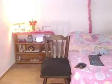 bitchyfarrah_moores – webcam model profile photo Image 4