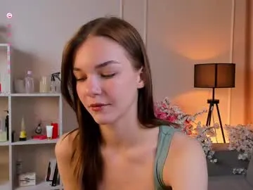 AniClark – webcam model profile photo Image 10