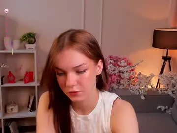 AniClark – webcam model profile photo Image 4