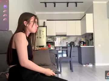 HaleyLyon – webcam model profile photo Image 11