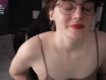 indiandesiguys2023 – webcam model profile photo Image 3