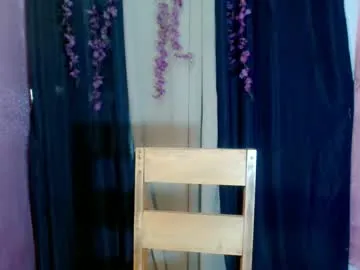 KatrinWaldron – webcam model profile photo Image 5