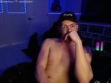 SoffyCarter – webcam model profile photo Image 5