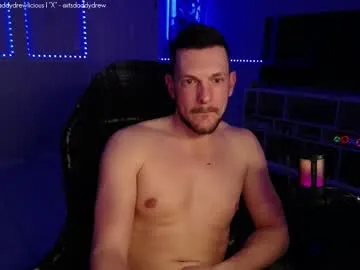 SoffyCarter – webcam model profile photo Image 6