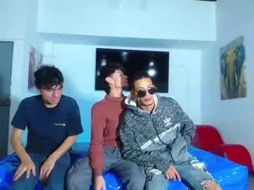 ashkhan22111 – webcam model profile photo Image 2