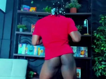 Andrea – webcam model profile photo Image 7