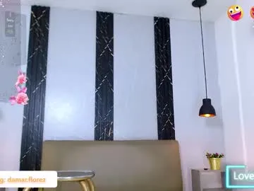 ChloeCerisse – webcam model profile photo Image 11