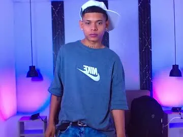 ChloeCerisse – webcam model profile photo Image 17