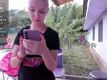 Anna – webcam model profile photo Image 15