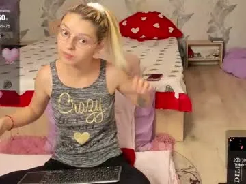 Anna – webcam model profile photo Image 3