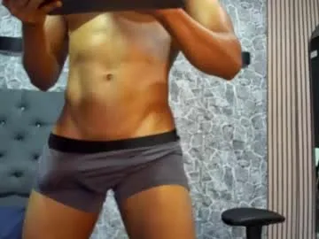 lolaa_darling – webcam model profile photo Image 6