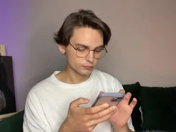 danieltuckerr – webcam model profile photo