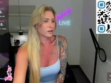 EmiliaWalker – webcam model profile photo Image 4