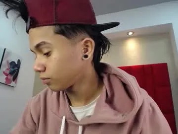 topalphaboss – webcam model profile photo Image 15