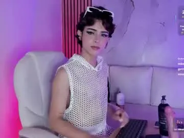 sweetsour18 – webcam model profile photo Image 14