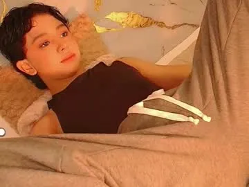 CarlaSharp – webcam model profile photo Image 8