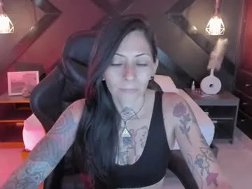 indiandesiguys2023 – webcam model profile photo Image 15