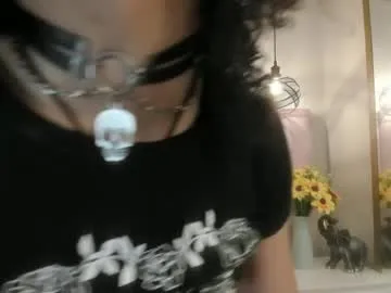 monicaflower – webcam model profile photo Image 6