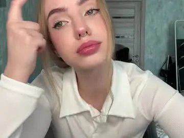 HoneyJo – webcam model profile photo Image 17