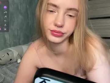 HoneyJo – webcam model profile photo Image 4