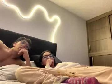 SashaCombs – webcam model profile photo Image 10