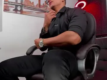 BellaHurst – webcam model profile photo Image 12