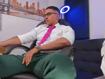 BellaHurst – webcam model profile photo Image 14