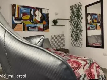 brownboy6999 – webcam model profile photo Image 15