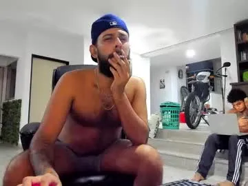 mae_nathan – webcam model profile photo Image 13