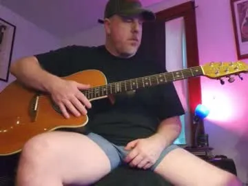 naisharousell – webcam model profile photo Image 8